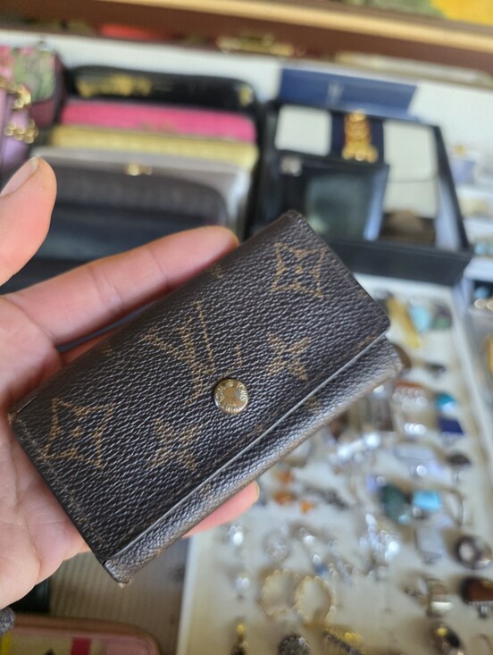 Louis Vuitton Accessories - Louis Vuitton Monogram Canvas Key & Card Holder - Brown